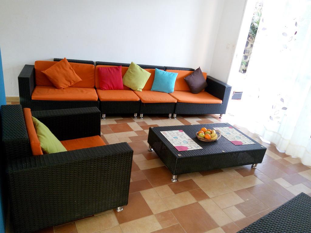 Chez Momar, Surf Trip Apartment Дакар Екстериор снимка