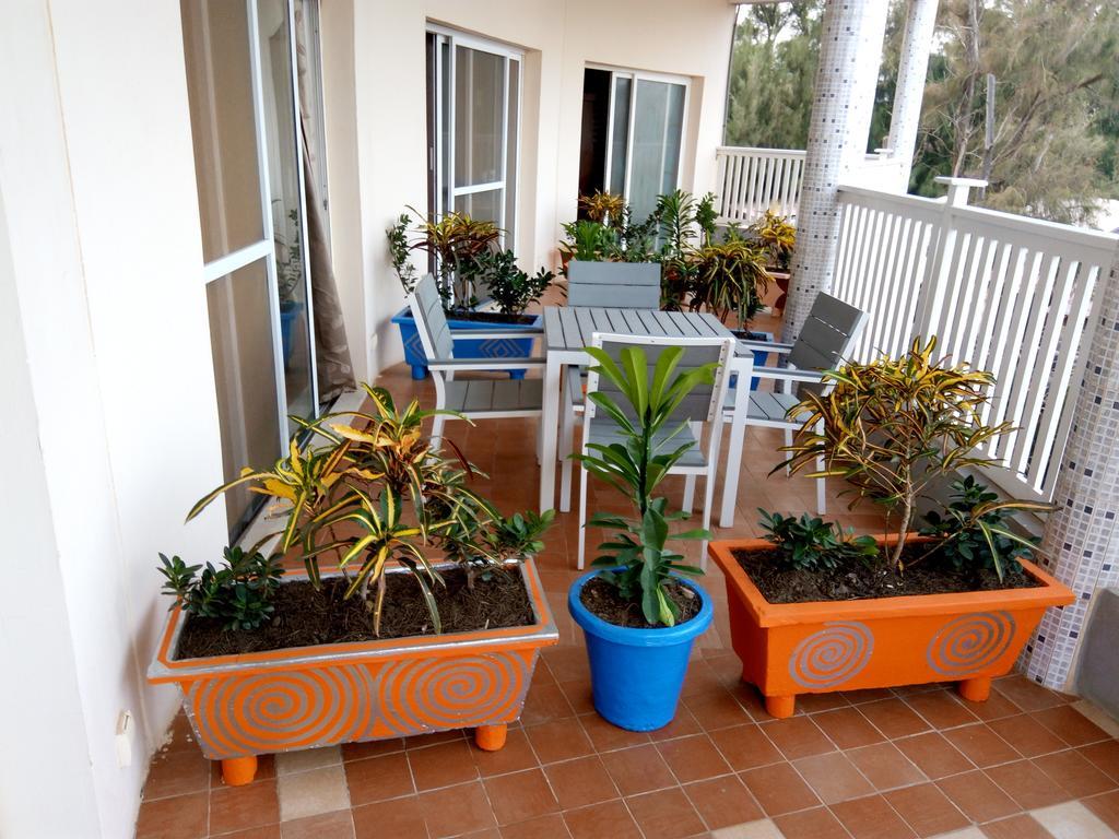 Chez Momar, Surf Trip Apartment Дакар Екстериор снимка