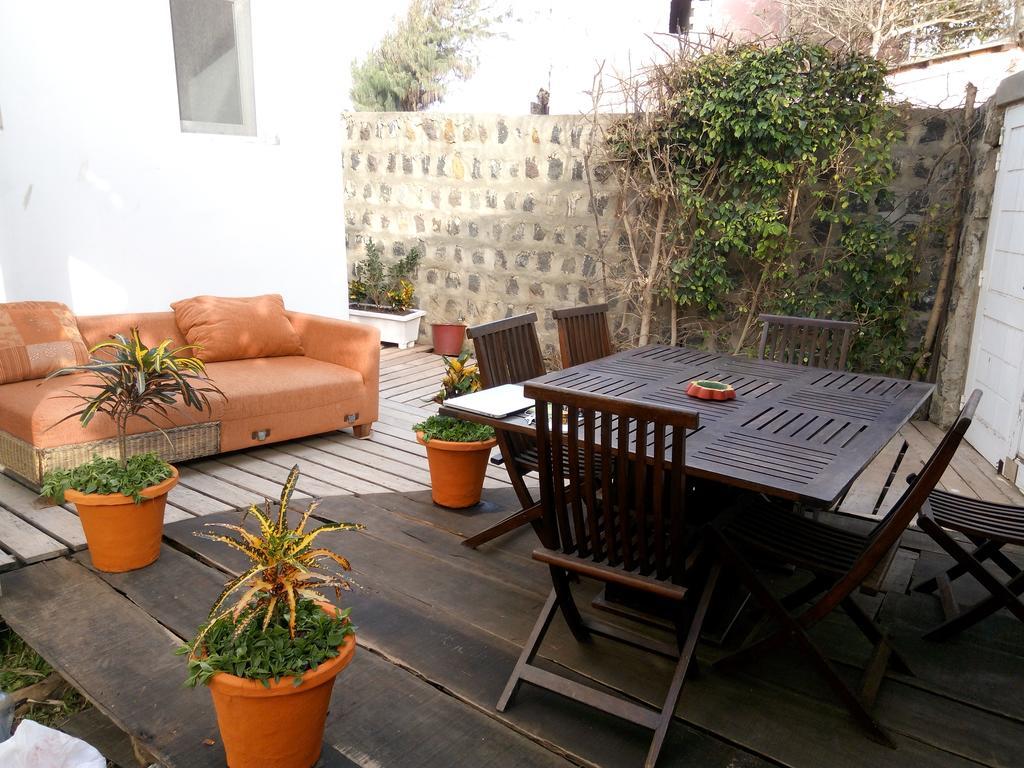 Chez Momar, Surf Trip Apartment Дакар Екстериор снимка